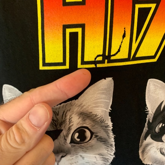 HISS Kiss Tribute T Shirt Medium Cotton blend Gently worn - Picture 2 of 4
